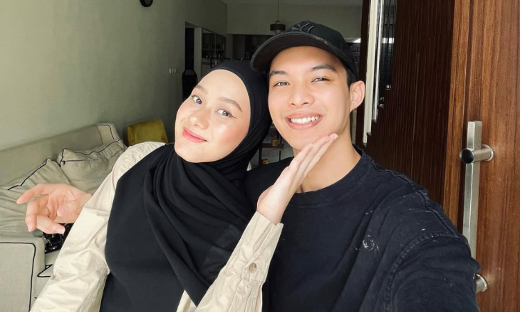 Dinda Hauw dan Rey Mbayang